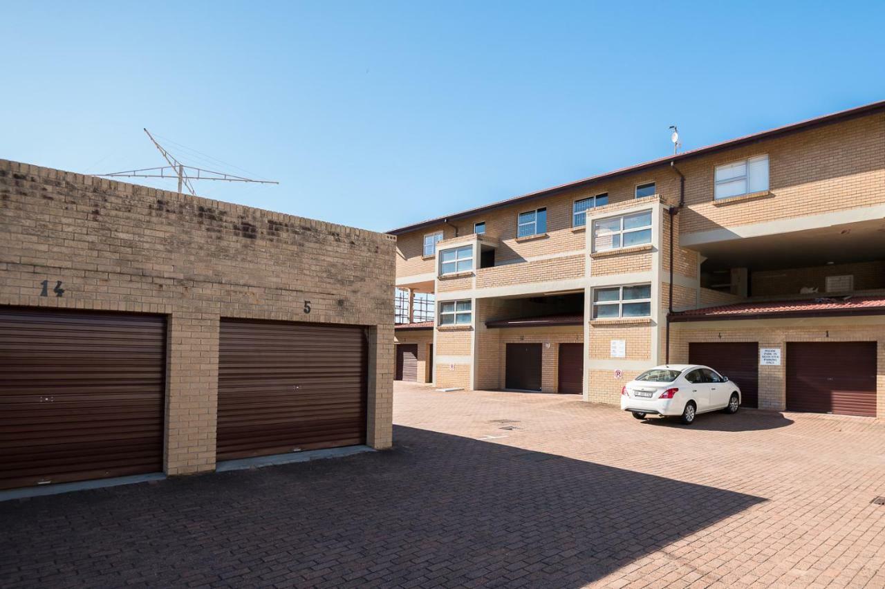 Frinton On Sea 8 Apartment Ballito Exterior photo