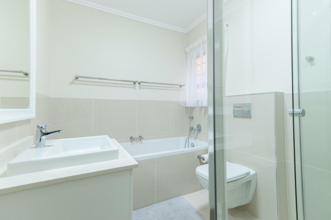 Frinton On Sea 8 Apartment Ballito Exterior photo